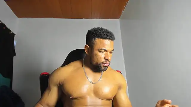 estebanlobo- online show from 09.09.25