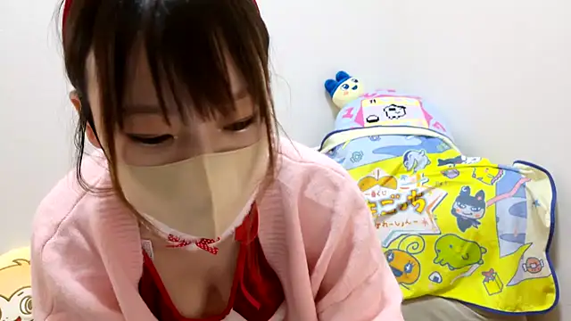 Snapshot of hi---chan- chatting on 12.16.24 hi---chan- online show from 12.16.24