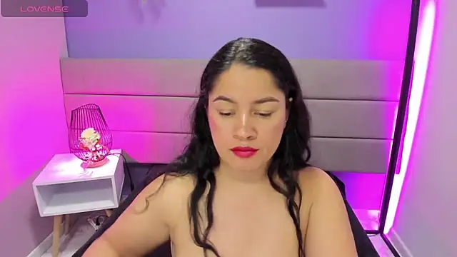 Snapshot of Alicebrooks_ chatting on 12.16.24 Alicebrooks online show from 12.16.24