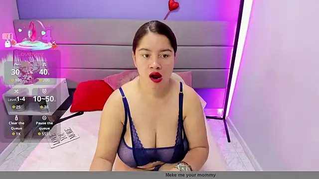 Snapshot of Alicebrooks_ chatting on 04.08.26 Alicebrooks online show from 04.08.26