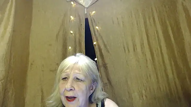 Snapshot of _Estelitta_5 chatting on 01.25.25  Estelitta 5 online show from 01.25.25