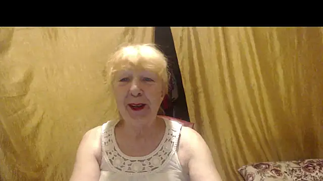 Snapshot of _Estelitta_5 chatting on 09.27.25  Estelitta 5 online show from 09.27.25