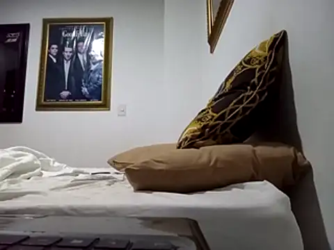 Skater29xx2 online show from 02.15.26