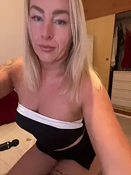 ChristyAdair online show from 12.13.24