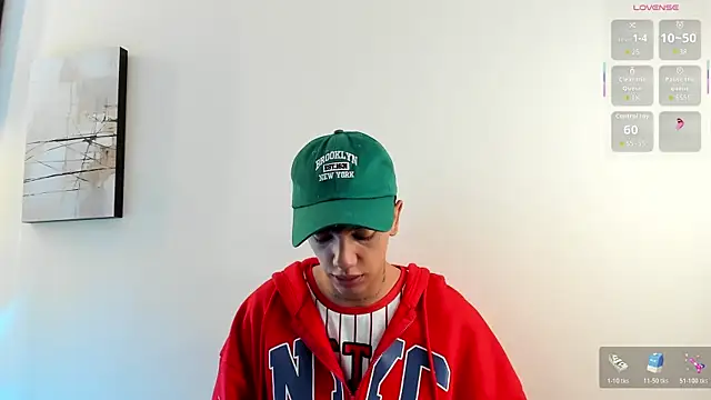 Snapshot of Tomy_Rox chatting on 05.27.26 Tomy Rox online show from 05.27.26