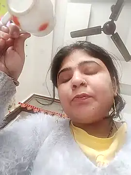 Snapshot of Husnpari20 chatting on 12.25.24 Husnpari20 online show from 12.25.24