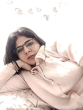 Snapshot of Husnpari20 chatting on 12.30.24 Husnpari20 online show from 12.30.24