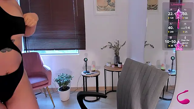 ameliegraham online show from 09.17.25