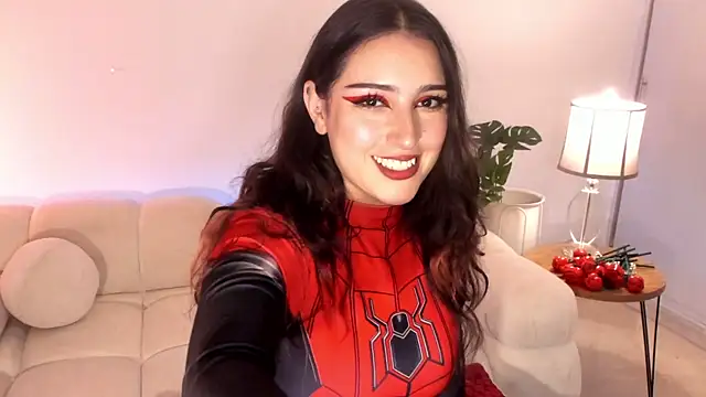 freya bella  online show from 09.30.25