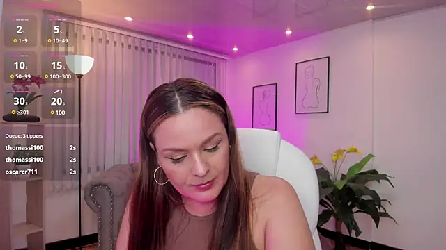 Aida adams online show from 03.08.25