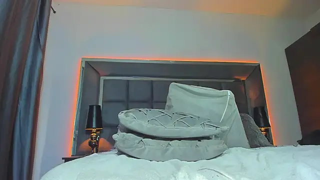 Emmilysantibanez online show from 12.05.24