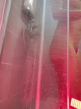 Snapshot of SexyErola27 chatting on 02.01.26 SexyErola27 online show from 02.01.26