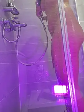 Snapshot of SexyErola27 chatting on 03.01.26 SexyErola27 online show from 03.01.26