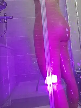 Snapshot of SexyErola27 chatting on 03.02.26 SexyErola27 online show from 03.02.26