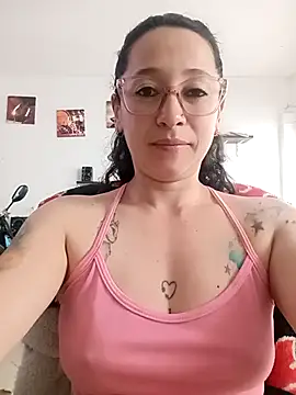 emilypoppy3 online show from 04.07.26