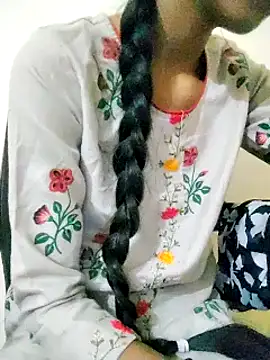 Snapshot of Kumkum_36 chatting on 03.15.25 Kumkum 36 online show from 03.15.25