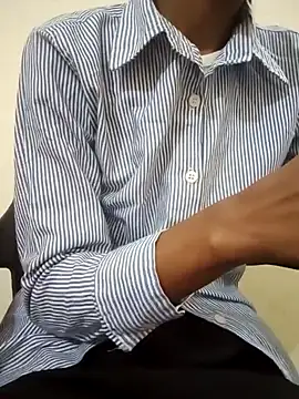 Snapshot of Kumkum_36 chatting on 02.18.26 Kumkum 36 online show from 02.18.26