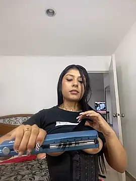 CandyRoxx1  online show from 01.19.25