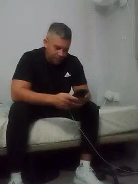 antonioM84 online show from 11.26.25