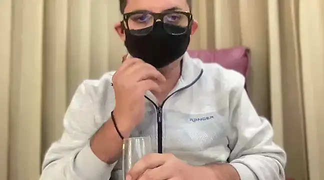 slavekinky001 online show from 02.13.25