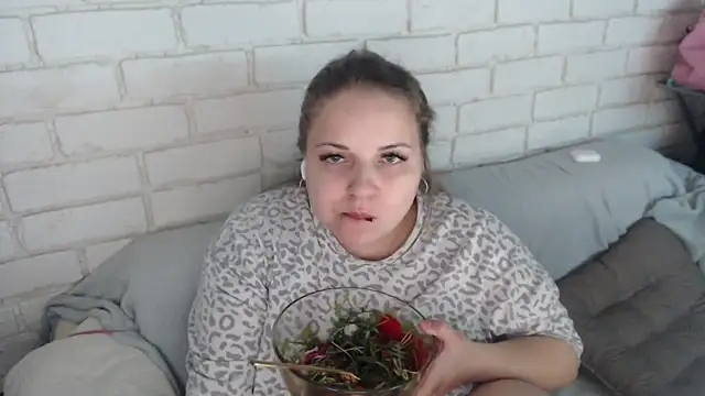 Snapshot of Crazyy_girl_ chatting on 02.24.26 Crazyy girl online show from 02.24.26