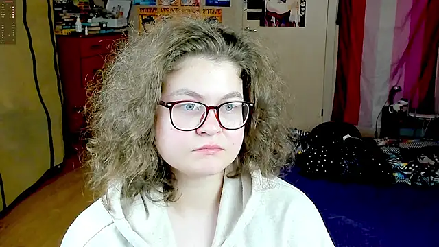 Sashy Way online show from 10.23.25