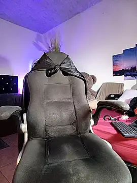 Naughty Charly online show from 12.02.25