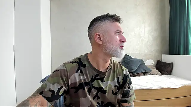 BlowMyXXL online show from 09.10.25