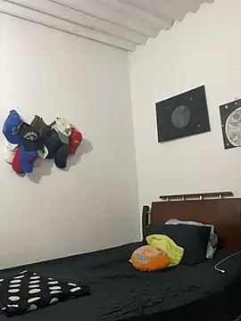 Twinscolom online show from 03.17.26