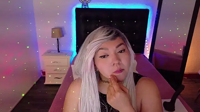 Snapshot of Cuckold_lover69 chatting on 12.24.24 Cuckold lover69 online show from 12.24.24