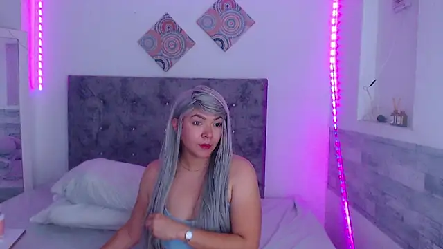 Snapshot of Cuckold_lover69 chatting on 04.21.26 Cuckold lover69 online show from 04.21.26