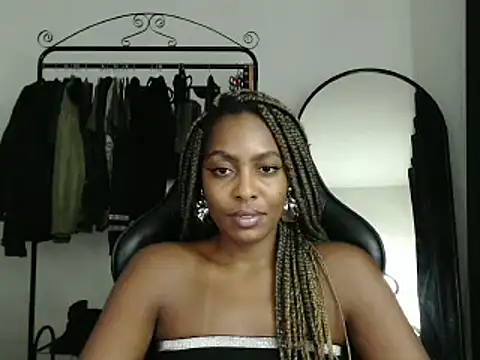 marisilva br online show from 02.17.25