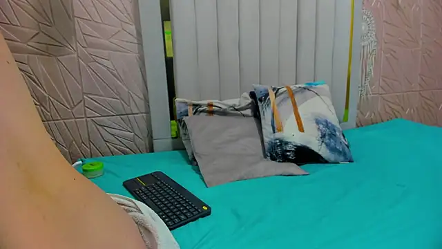 Ammy Connor1 online show from 11.04.25