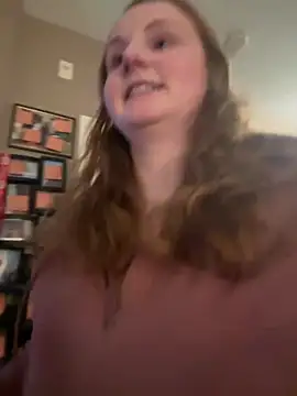 GingerSnap33 online show from 12.17.24