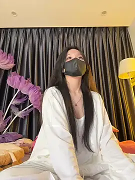 Nacy-Moonlight online show from 02.23.25