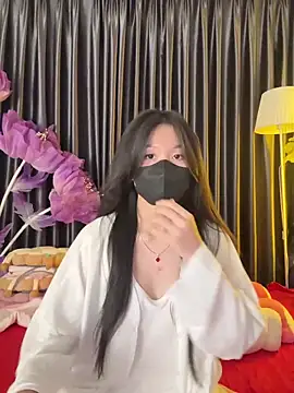 Nacy-Moonlight online show from 03.04.25