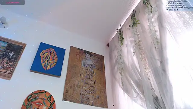 Snapshot of Marci_owo chatting on 06.08.26 Marci owo online show from 06.08.26