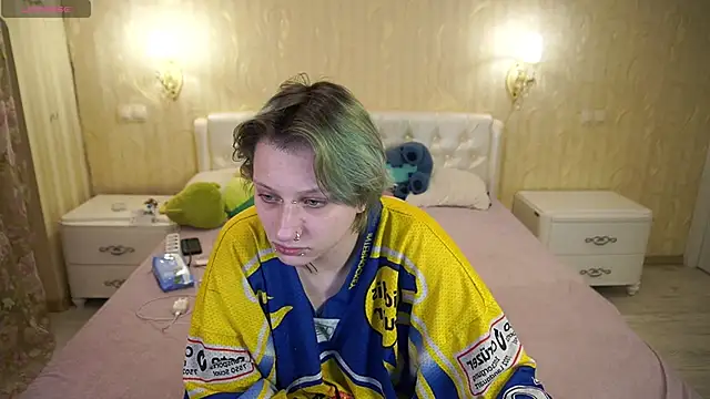 LunaaMayy online show from 02.19.26