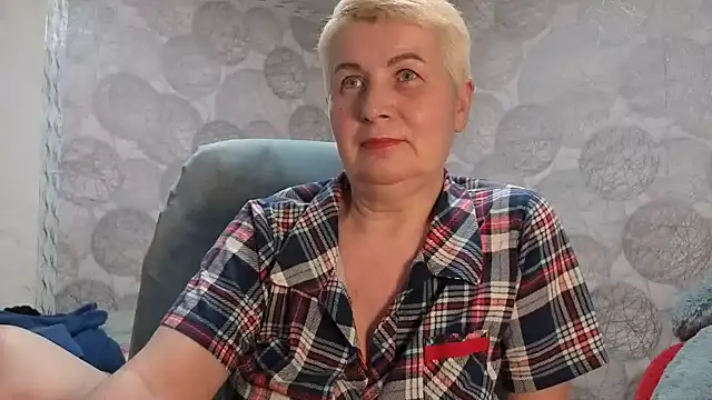 NicoleOlla online show from 02.19.26