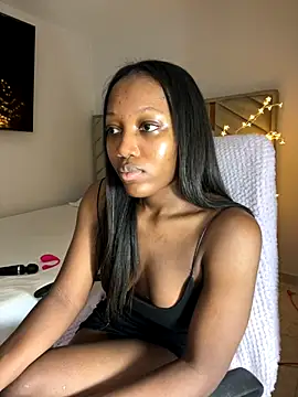 kellya  online show from 11.30.25