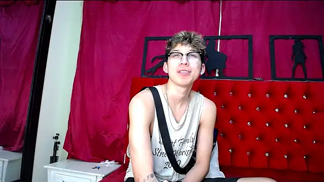  Thomas hot  online show from 02.22.25