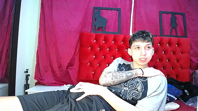  Thomas hot  online show from 03.09.25