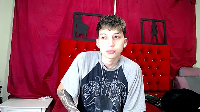  Thomas hot  online show from 03.16.25