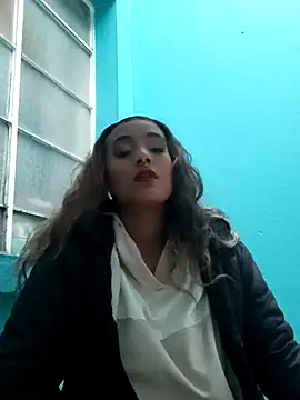 megan collins96 online show from 12.23.24