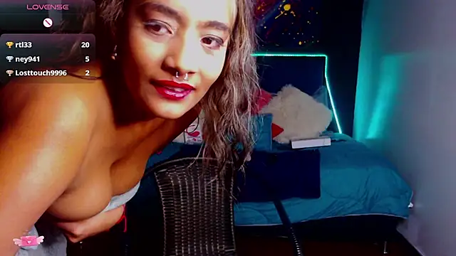 megan collins96 online show from 12.24.24