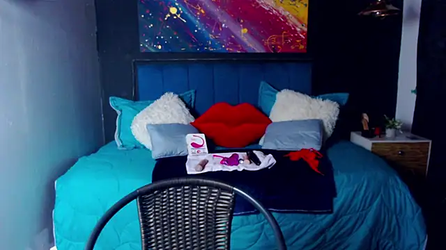 megan collins96 online show from 02.27.25