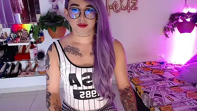 Laveneno ortiz07 online show from 11.15.25