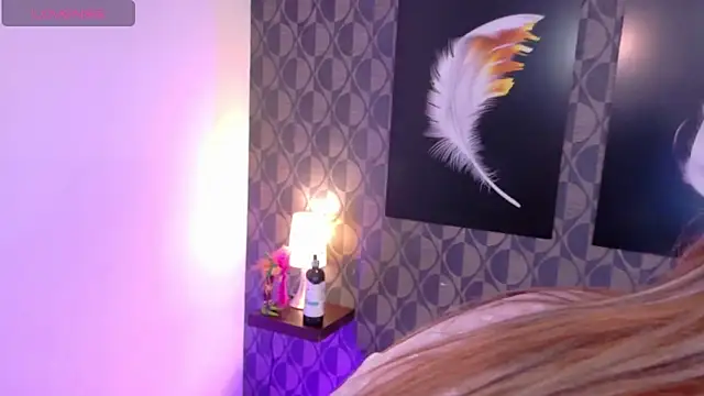 SharomRoss online show from 02.03.25