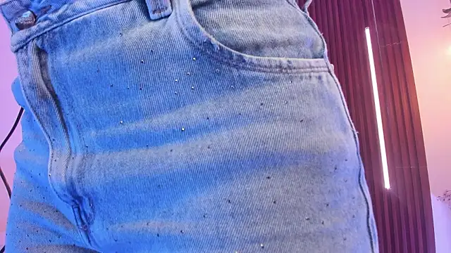 ArianaBaker online show from 03.26.26