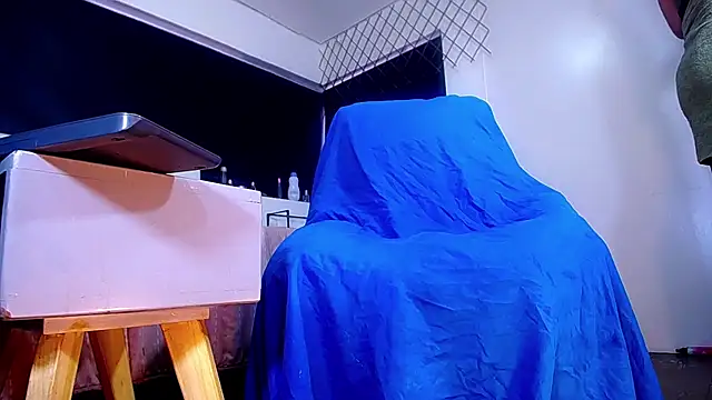 Snapshot of bellatrixx_69 chatting on 10.31.25 bellatrixx 69 online show from 10.31.25